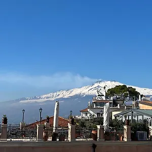Bella Tao Taormina
